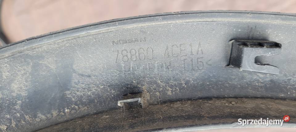 NISSAN XTRAIL LISTWA BŁOTNIK PRAWA TYŁ listwy boczne Ruda Śląska
