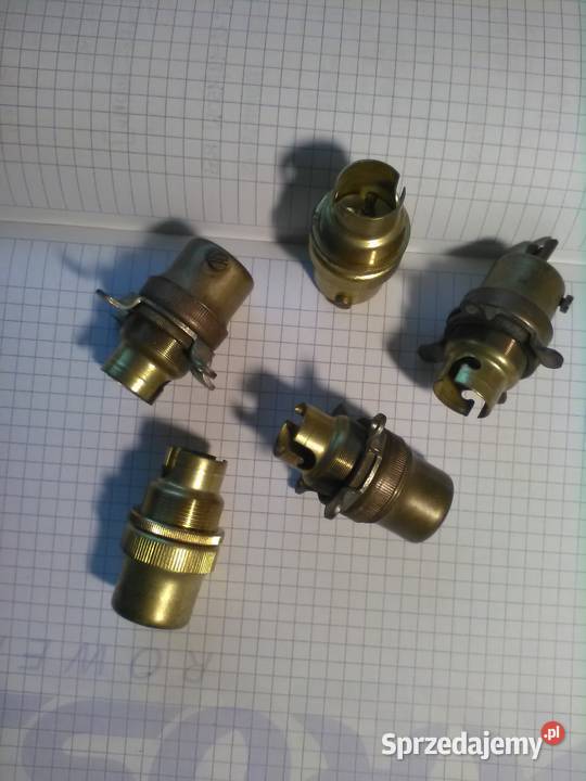 OPRAWKA BAGNETOWA Z GWINTEM M10X1 B15d OMB 151