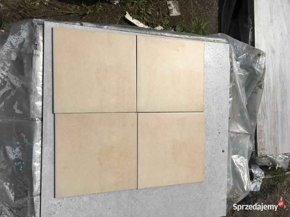 Terakota kama beż 295x295 firmy CERAMIKA EVA