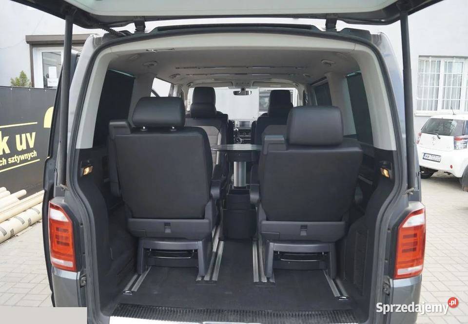 VW Multivan 20 TSI L1 Highline 4Motion DSG 204 Warszawa