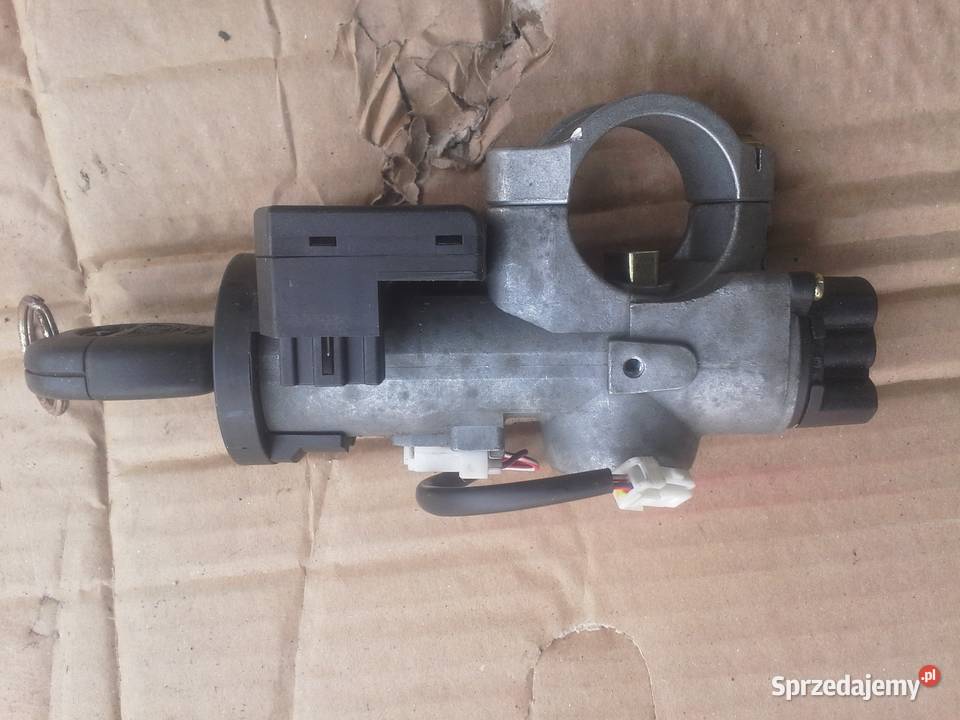 NISSAN PRIMERA p12 stacyjka