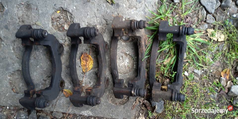 Jarzmo przednie audi 80 B4 19 TDI