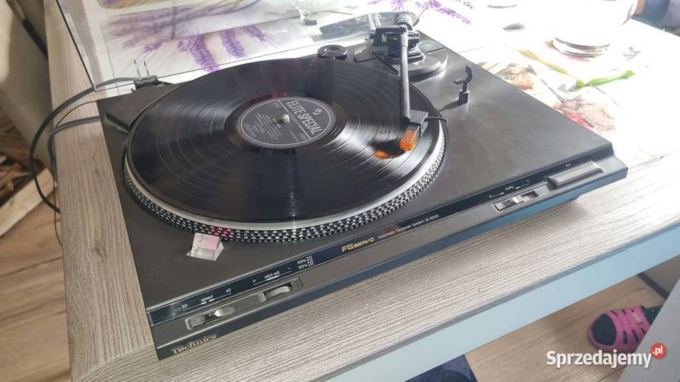 Gramofon Technics SLBD22 Stroboskop Pitch Warta