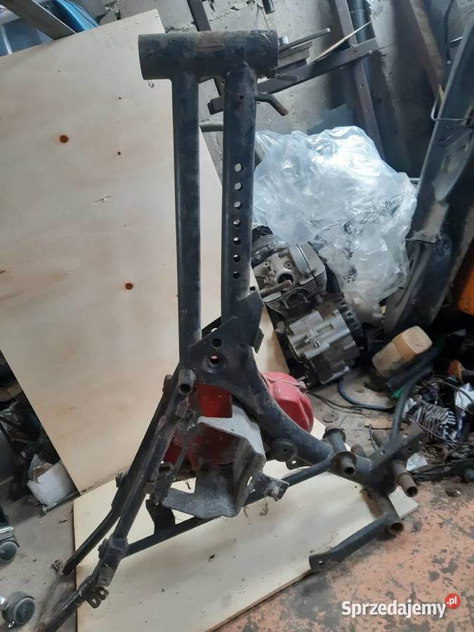 Rama MZ TS 2501 1980 r świętokrzyskie Brzezie