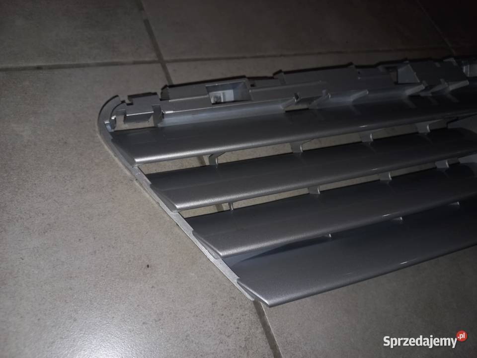 Atrapa Grill przedni Mercedesa W168 Lift osobowe Wyszków