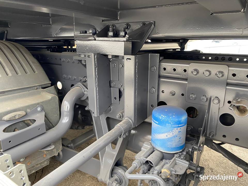 Mercedes Atego 1524 śmieciarka dwie komory14m3 pełny VAT