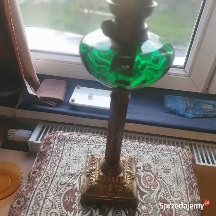 Sprawnastara lampa naftowa z zielonym Antyki dolnośląskie Wrocław