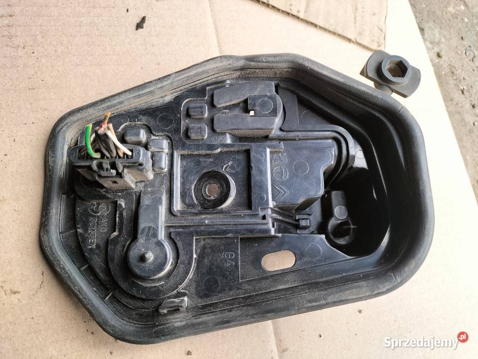 PEUGEOT 206 WKŁAD TYLNEJ LAMPY LEWY PRAWY osobowe Kamień-Kolonia