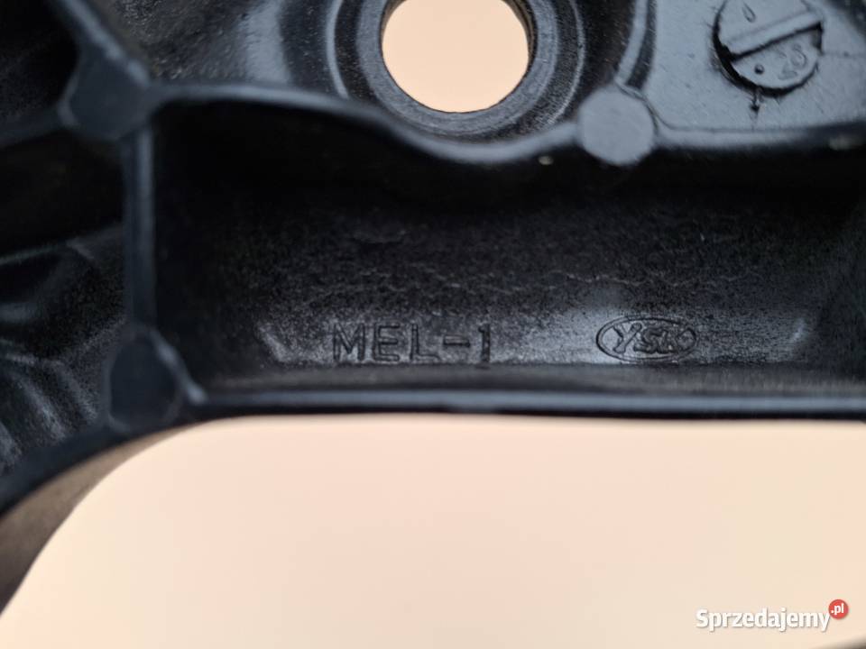 HONDA CBR 1000RR SC57 STELAŻ WSPORNIK CZASZY Bieleń sprzedam