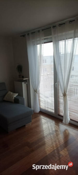 Wynajmę dwupokojowe mieszkanie Warszawa