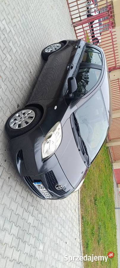 Toyota Yaris 10 Terra AC Salon Zadbany 999cm3 Warszawa sprzedam