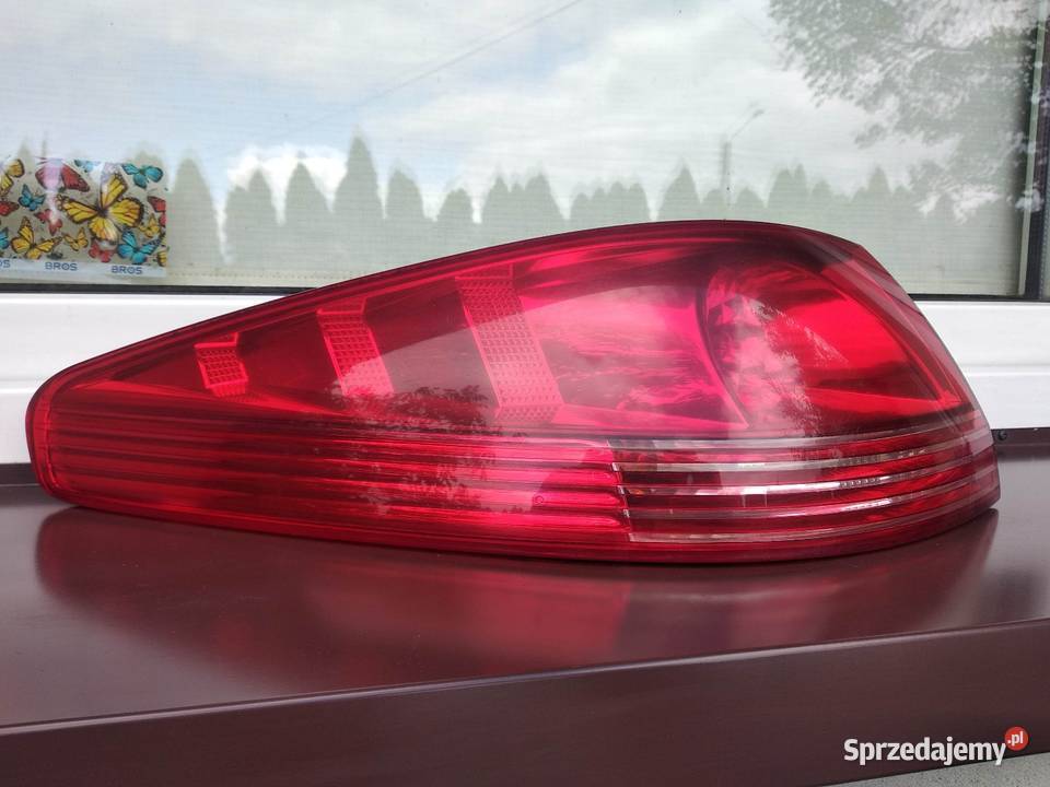 Peugeot 607 LIFT FL lampa tył tylna lewa narożna Sieradz