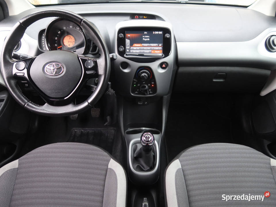 Toyota Aygo 10 VVTi 998cm3 Katowice sprzedam