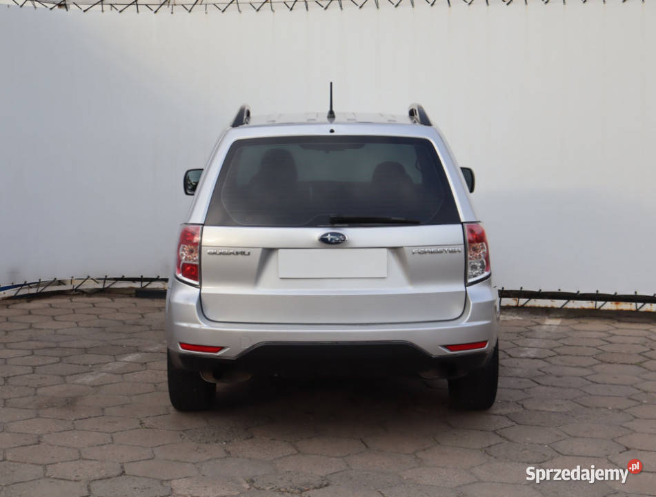 Subaru Forester 20 X ASR (kontrola trakcji) Łódź