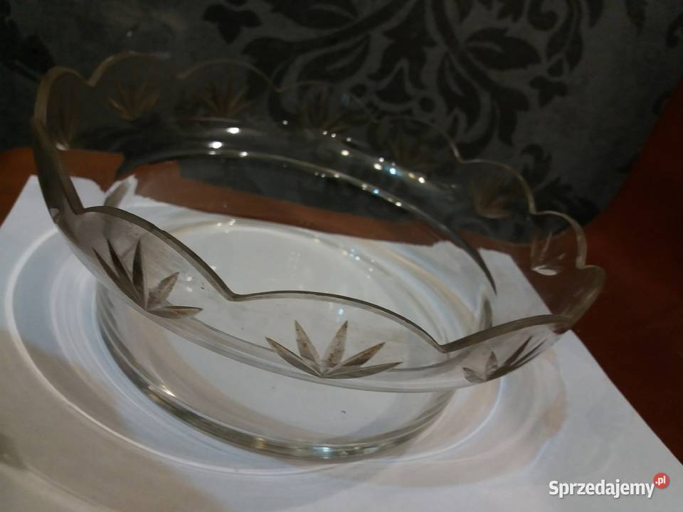 Secesyjna szklana patera w cynowym koszyku Kraków