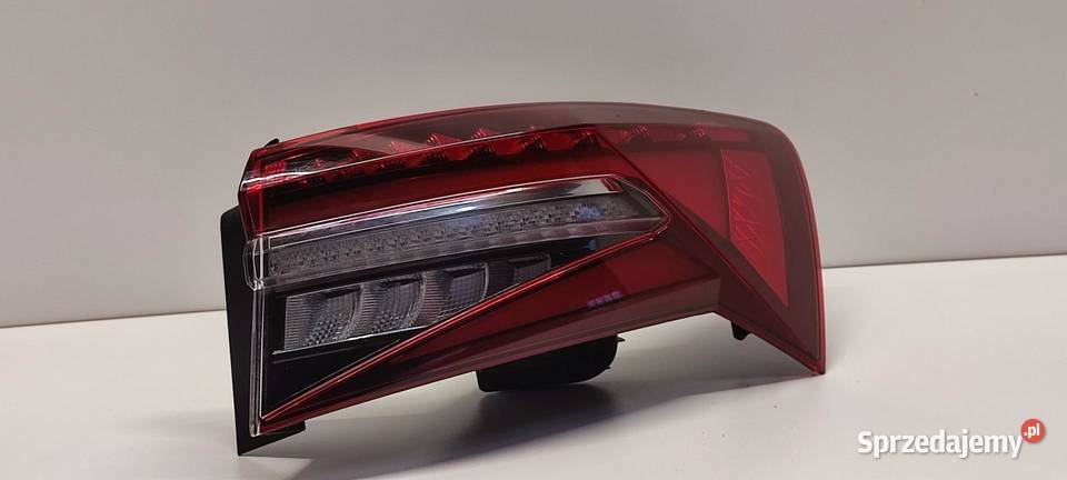SKODA KODIAQ LAMPA PRAWY TYŁ 565945208B