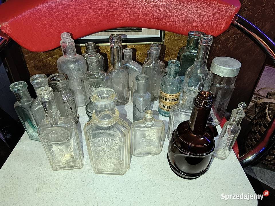 23 sztuki sygnowanych buteleczek Suwałki