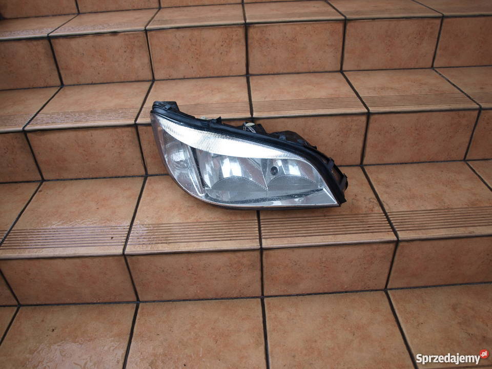 Opel Zafira A Lampa prawa 1998 2004r Kalisz