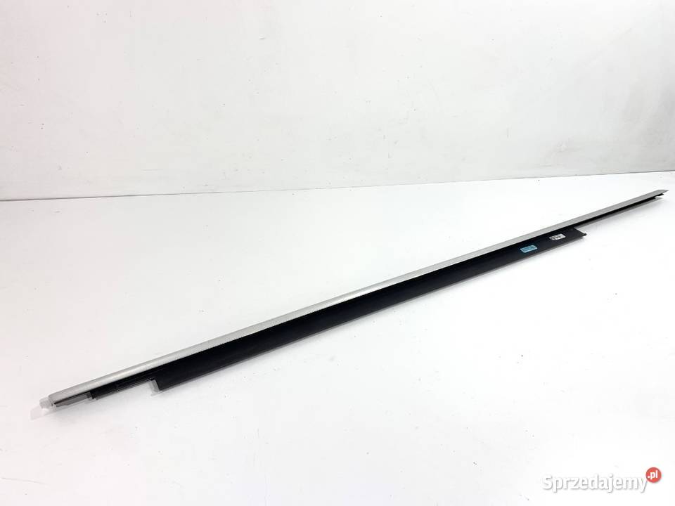 LISTWA ZGARNIAJĄCA PRZÓD PRAWY AUDI Q5 8R