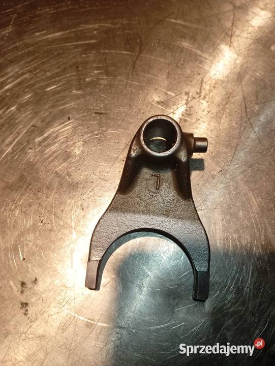 Honda cr 125 wodzik skrzyni biegow Żagań