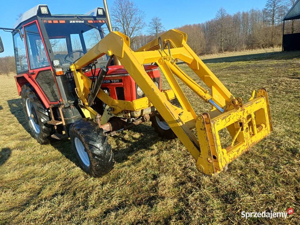 Zetor 7011 z ładowaczem Skrzynia biegów Manualna Zetor Zgierz