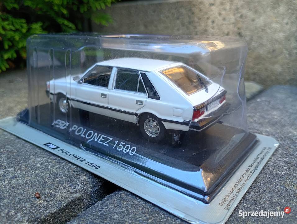 POLONEZ 1500 model kolekcja 143 kultowe auta sprzedam