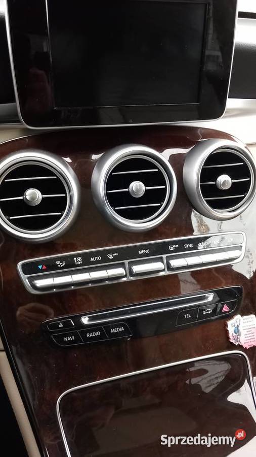 Mercedes GLC 300 2018 cacko Rok produkcji 2018 Przeworsk