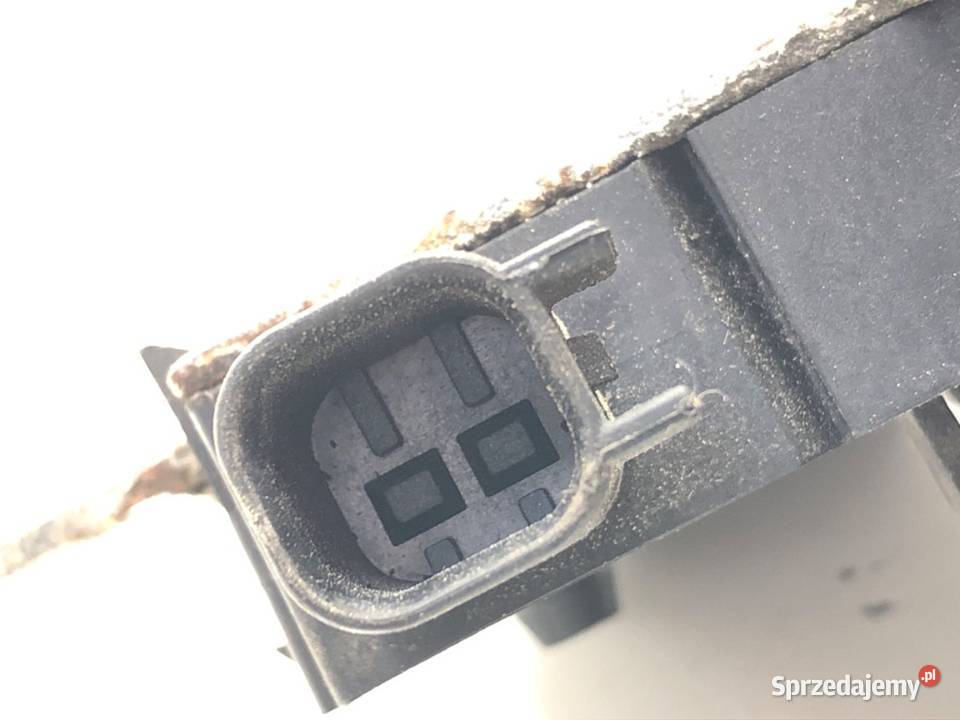 ZAMEK MASKI PRZÓD FORD FOCUS C Minivan 0307