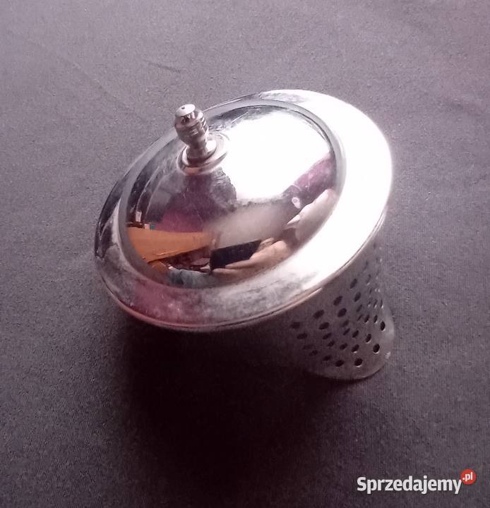 Fajansowy dzbanek z metalową przykrywką Niemcy wielkopolskie