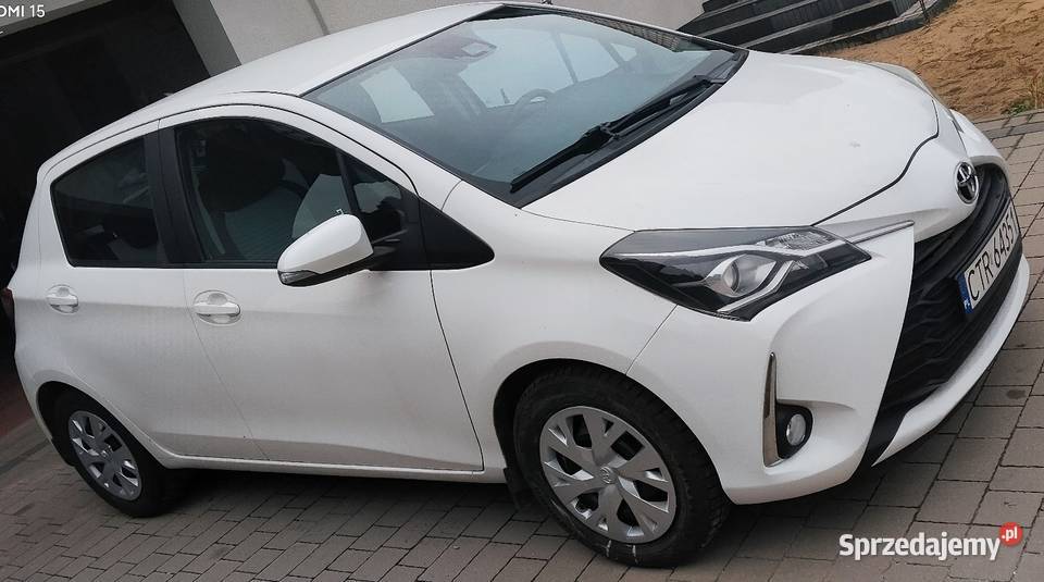 Toyota Yaris 2017 FL Toruń Kamera Dotyk Asystent centralny zamek kujawsko-pomorskie