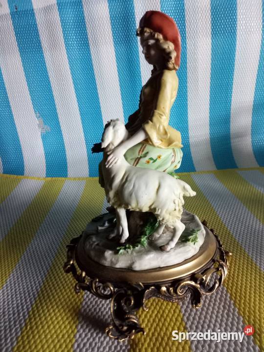 Figurkę sprzedam Borówno