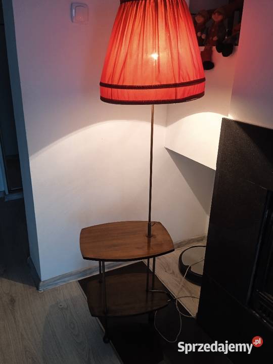 Lampa stojąca że stolikiem PRL Kwidzyn