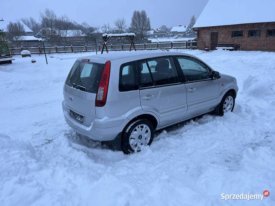 zadbane auto z niskim przebiegiem podkarpackie Huta Komorowska