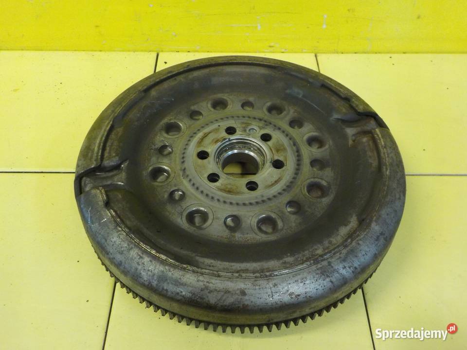 GOLF VI PASSAT 20 TDI 10r 110 CBD kolo dwumasowe Suków