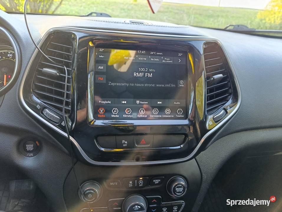 Sprzedam Jeep Cherokee sprowadzony Białystok