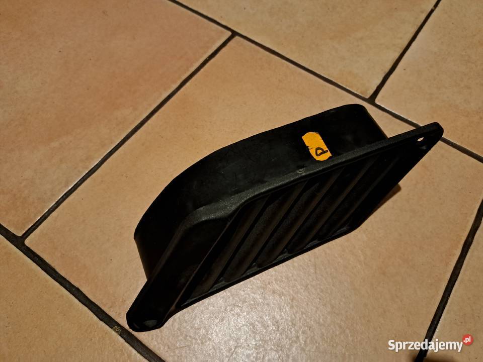 Wloty powietrza Fiat 126p ST FL EL Leszno