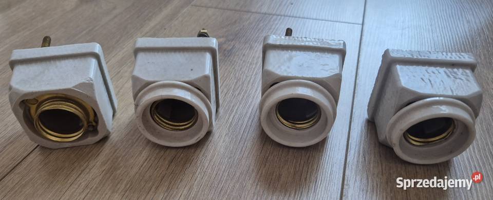 Oprawki ceramiczne kostki elektryczne PRL Gdańsk