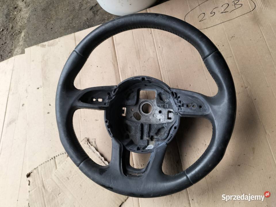 AUDI Q3 8U 8U0124B KIEROWNICA sprzedam