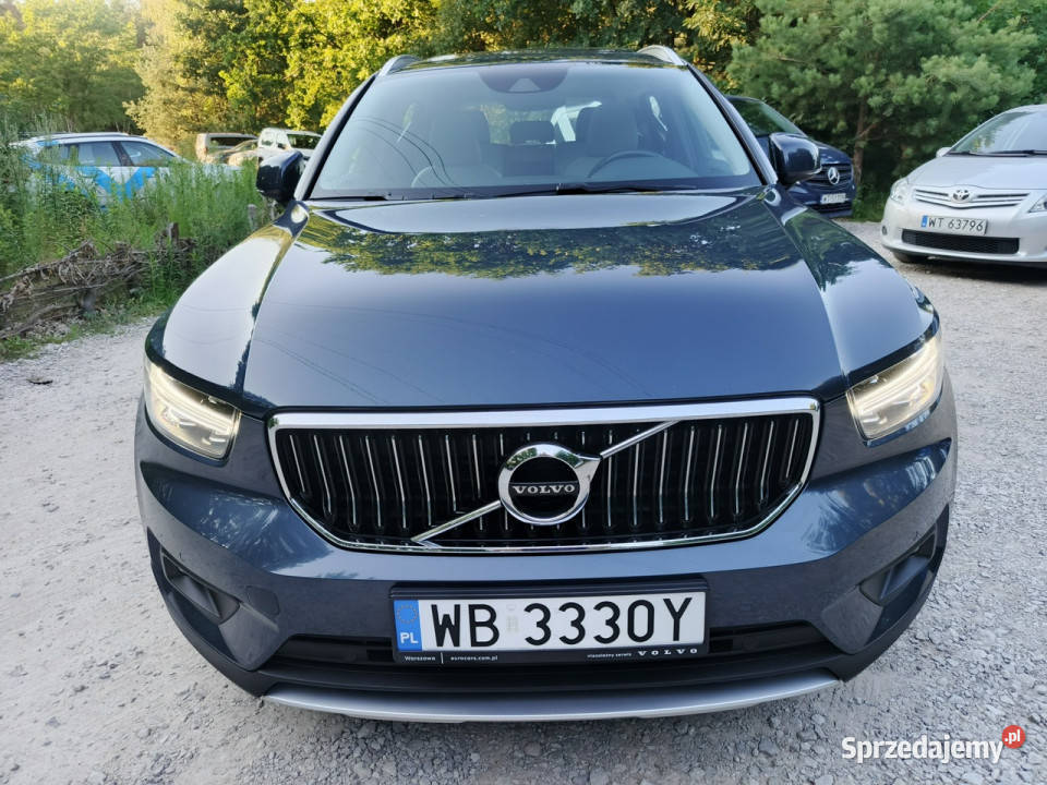 Volvo XC 40 2018r wersja Inscription 4x4 190 podgrzewane fotele Warszawa