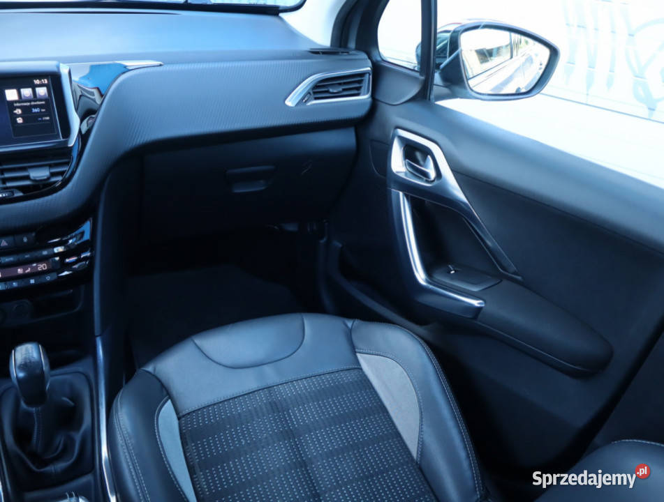 Peugeot 2008 12 PureTech skórzana tapicerka Łódź sprzedam