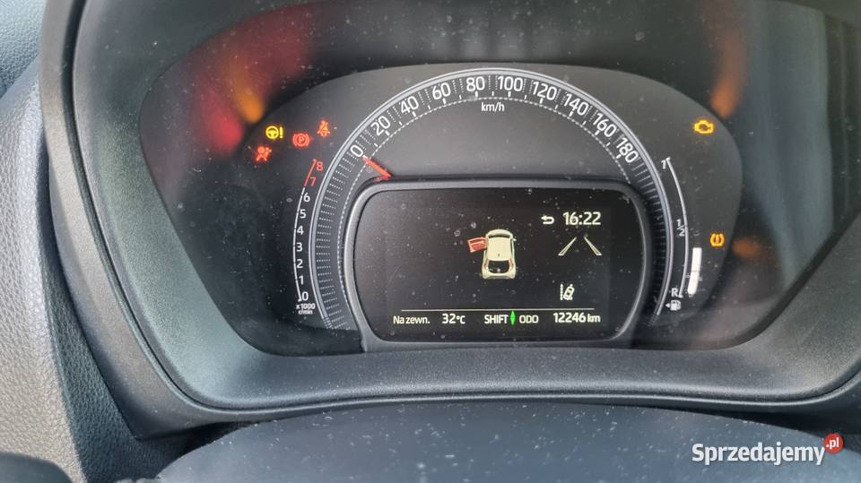 SPRZEDAM TOYOTA AYGO X komputer pokładowy