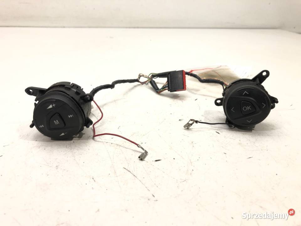 PRZEŁĄCZNIKI KIEROWNICY MULTIFUNKCJA FORD FOCUS Motoryzacja