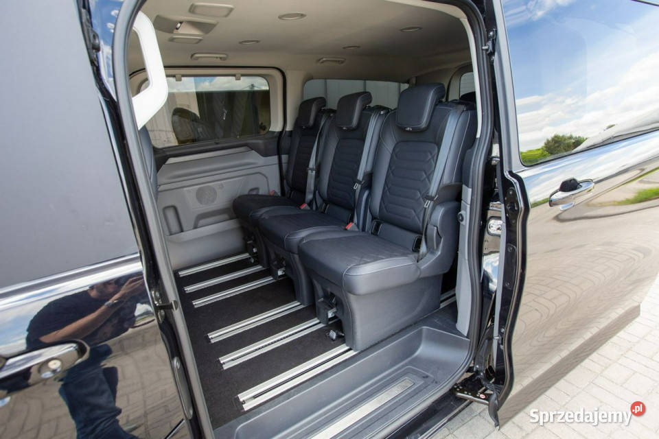 Ford Tourneo Custom 9OSOBOWY L2H1 Bogate Jarocin sprzedam