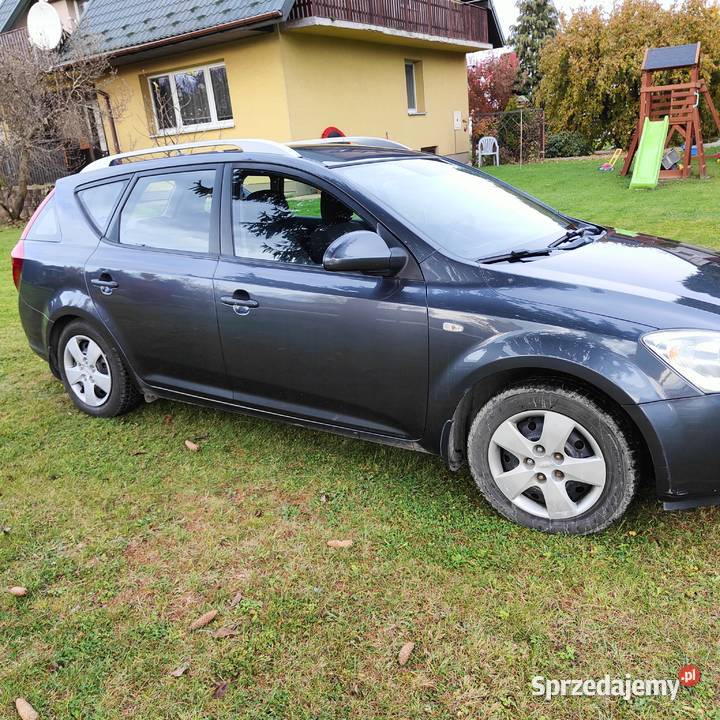 Kia Ceed 2009 14 Benzyna 109 koni 212082 Targowisko
