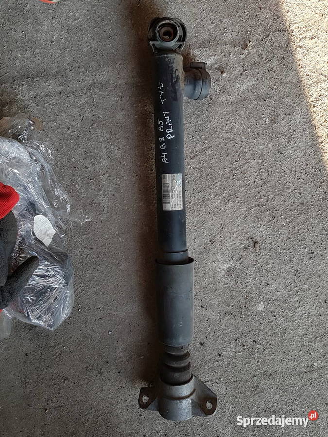 AUDI A4 B8 A5 8T AMORTYZATOR AKTYWNY 8F0513026 osobowe