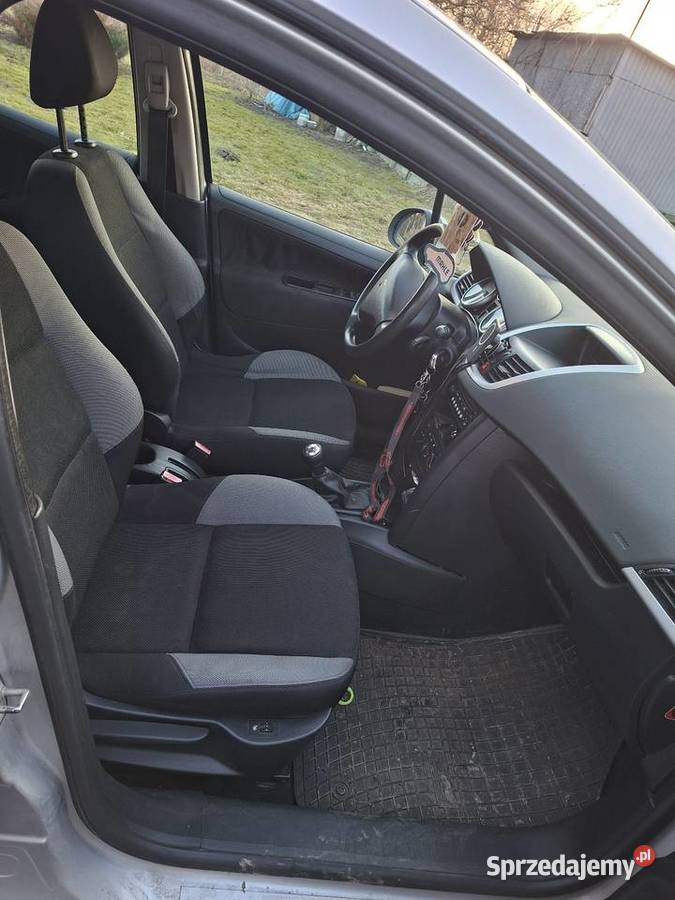 Sprzedam Peugeota 207 16 hdi sw Rok produkcji 2008 Samochody osobowe Sieradz