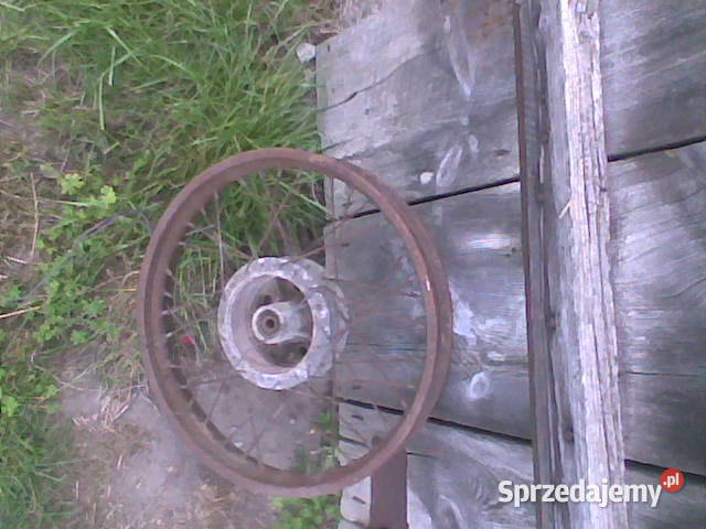 WSK WFM Koło piasta 115mm ze stalowym dekielkiem Świdnik