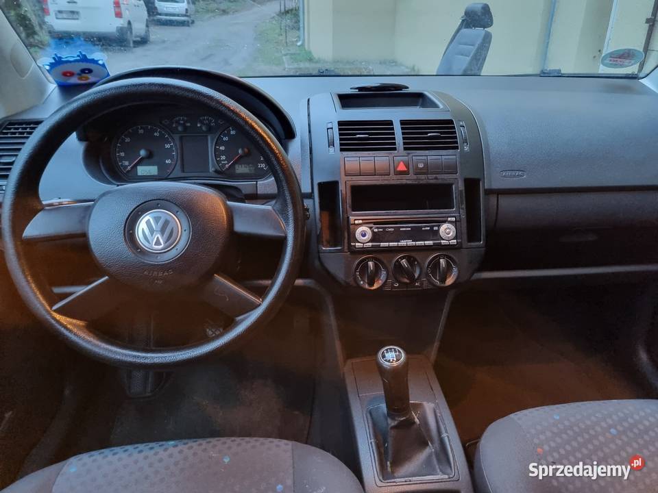 Polo 14 benzyna klimatyzacjia 171 171431km sprzedam