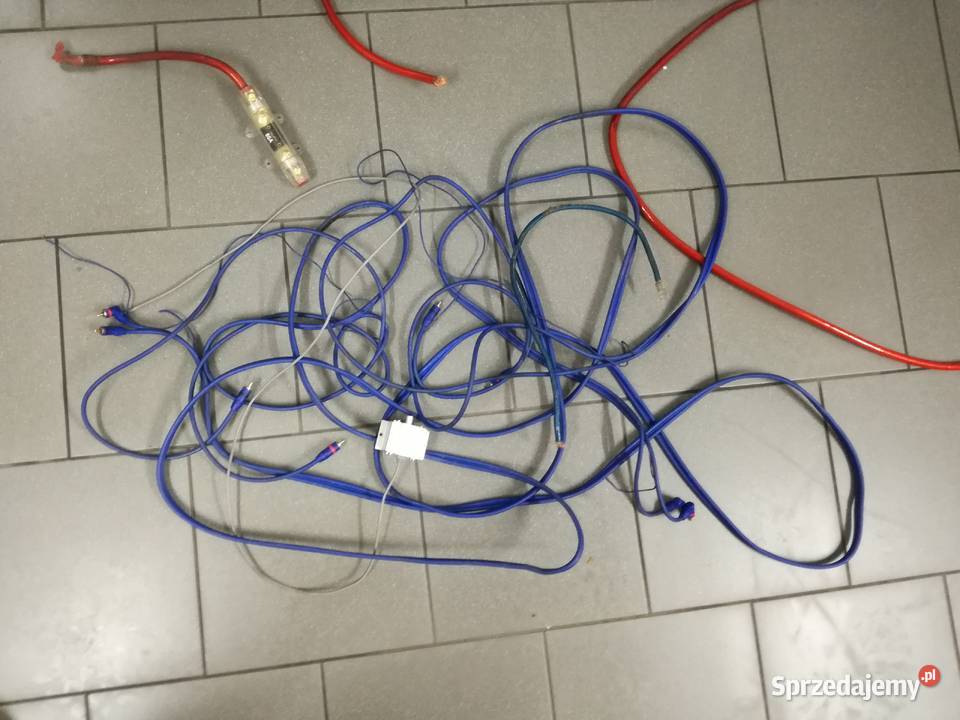 Okablowanie do auta subwoofer wzmacniacz radio i kujawsko-pomorskie Włocławek sprzedam