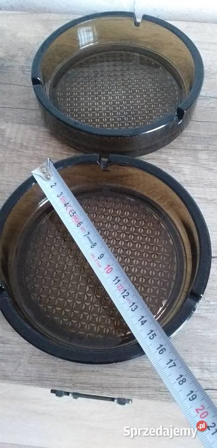 Duże popielnice z Niemiec Przedbórz